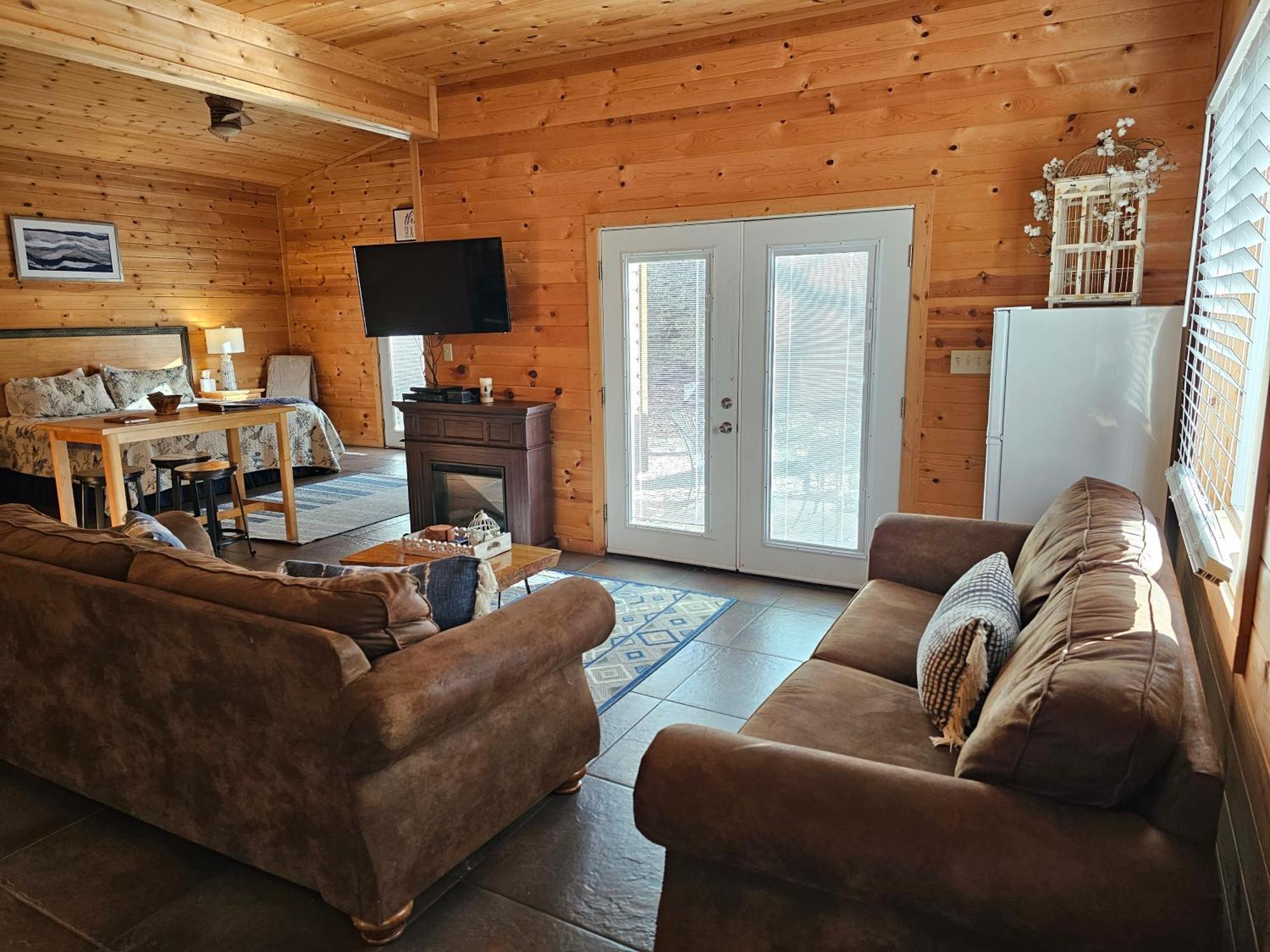 5 Min To Beaver Lake-King Bed-Fire Pit-Jetted Tub #3 Eureka Springs Buitenkant foto