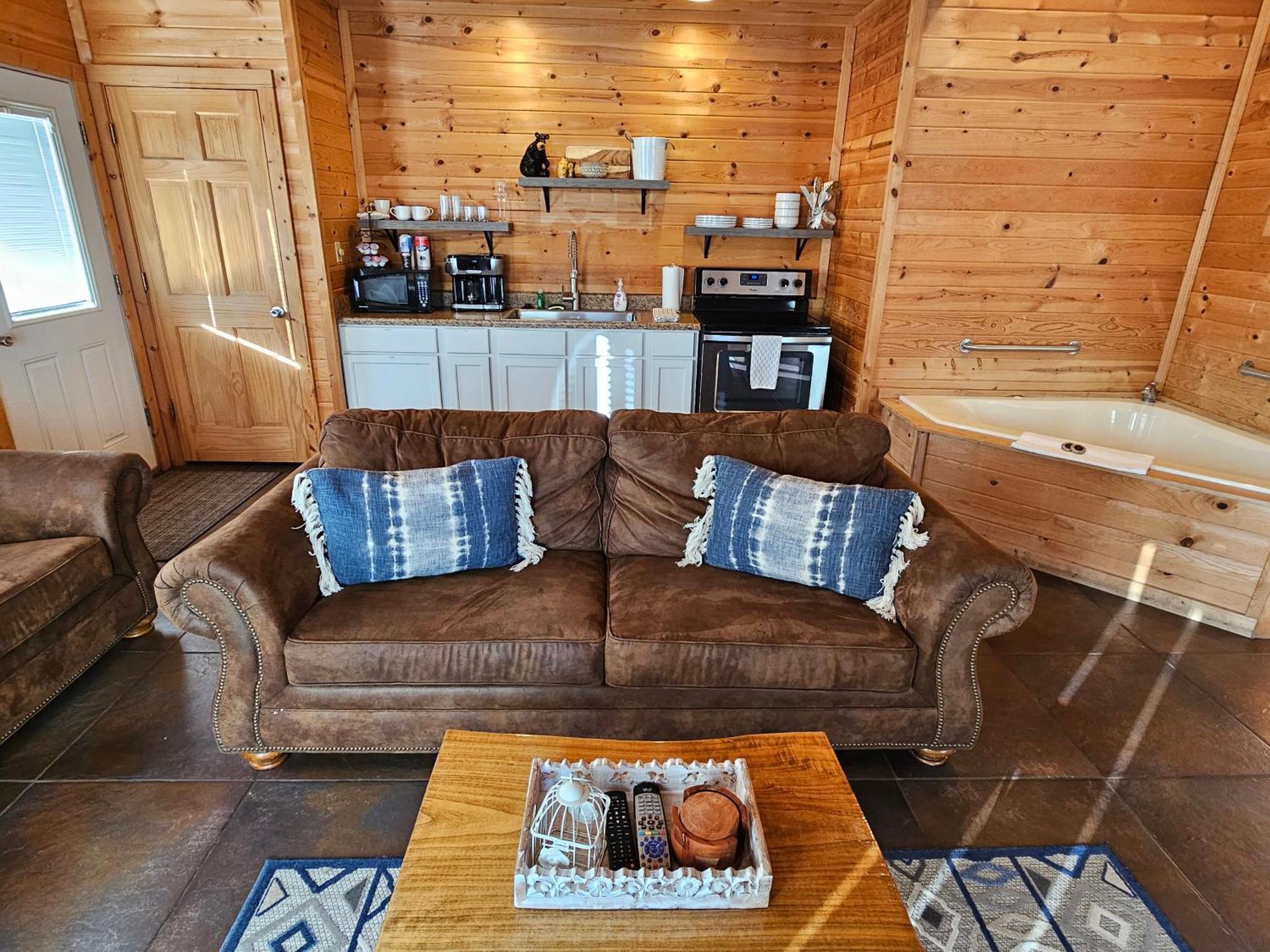 5 Min To Beaver Lake-King Bed-Fire Pit-Jetted Tub #3 Eureka Springs Buitenkant foto
